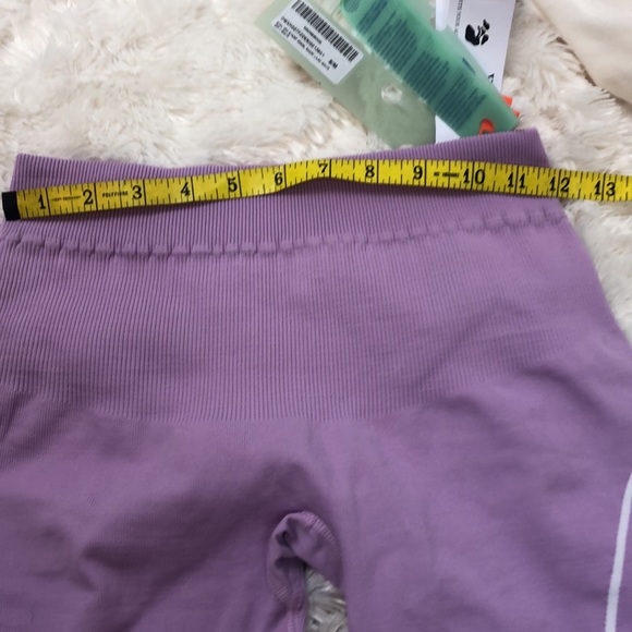 NWT 180.00 OFF WHITE Brand Full Compression Shorts Size Small Medium Lavender - Picture 9 of 11